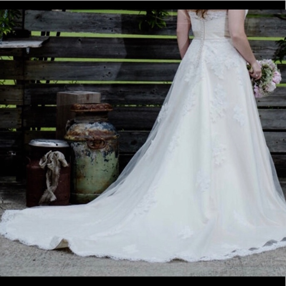 Sincerity Wedding Dress